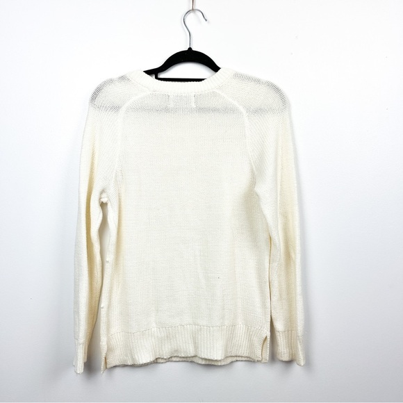 Old Navy White Knit Crewneck Sweater - Picture 4 of 10
